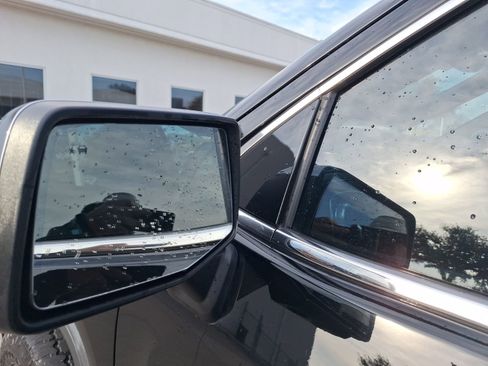 Used 2021 GMC Sierra 1500 Denali w/ Denali Ultimate Package image 15