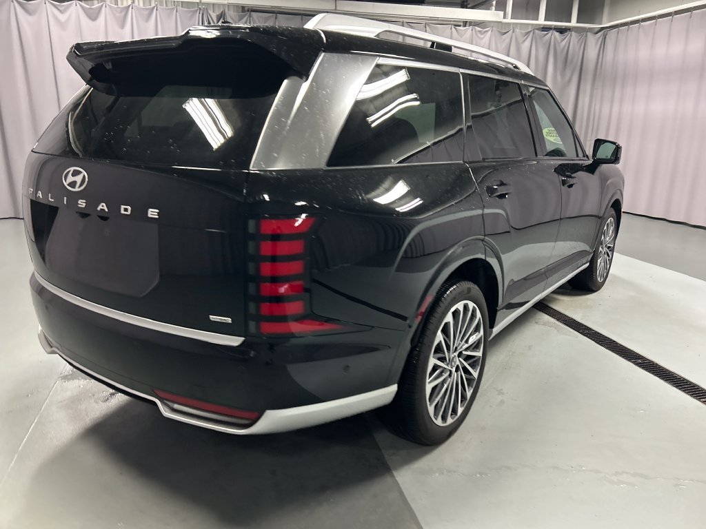 Used 2026 Hyundai Palisade Calligraphy AWD/4WD image 7