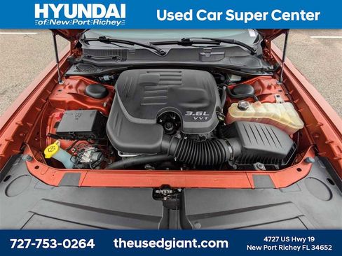 Used 2021 Dodge Challenger SXT w/ Plus Package image 12