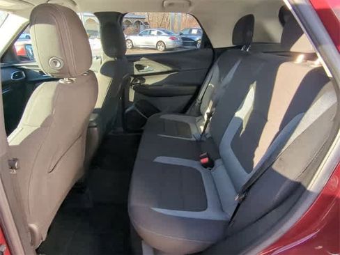 Certified 2022 Chevrolet TrailBlazer LT w/ Driver Confidence Package image 23