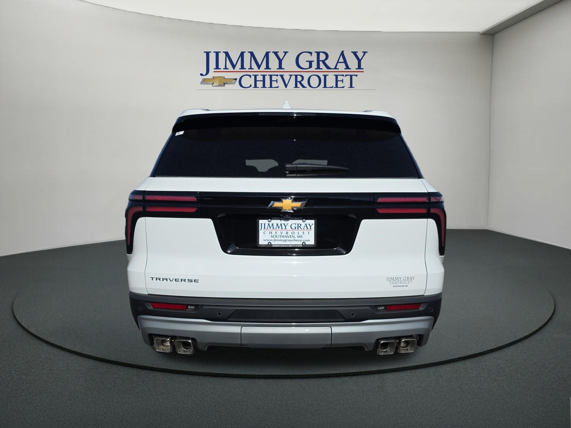 New 2027 Chevrolet Traverse LT w/ Driver Confidence Package FWD image 4