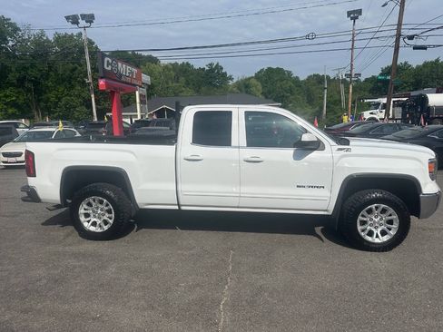 Used 2014 GMC Sierra 1500 SLE w/ SLE Value Package AWD/4WD image 3