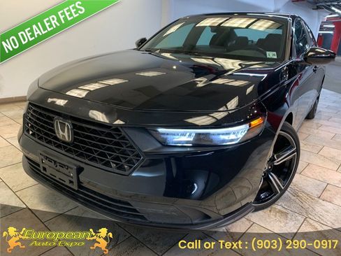Used 2024 Honda Accord Sport image 1