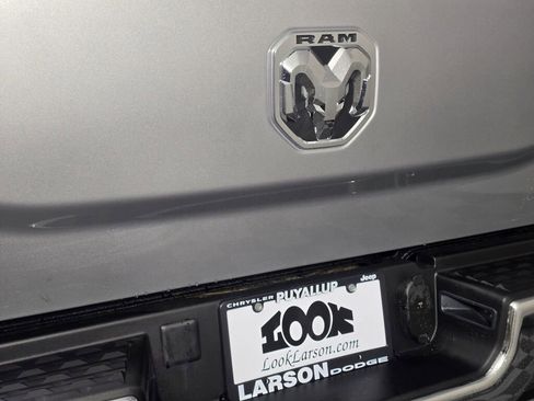 Used 2024 RAM 2500 Big Horn image 18