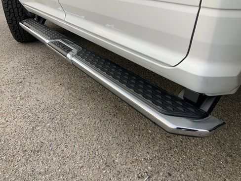 Used 2022 RAM 3500 Big Horn image 15