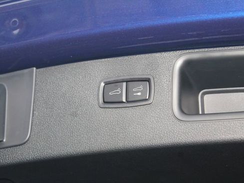 New 2026 Porsche Macan S image 13