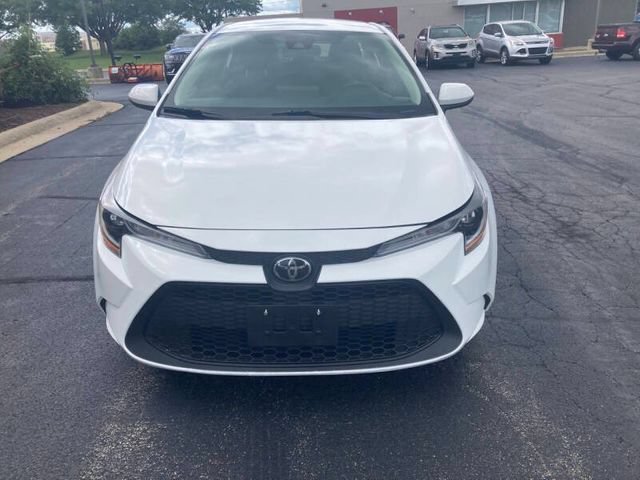 Used 2022 Toyota Corolla LE FWD image 7