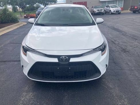 Used 2022 Toyota Corolla LE FWD image 7