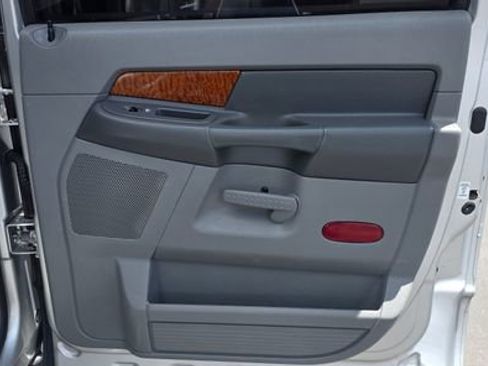 Used 2006 Dodge Ram 3500 Truck Laramie w/ Protection Group AWD/4WD image 12