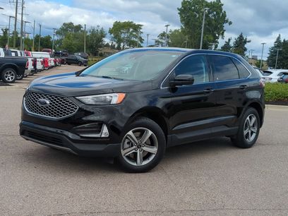 Used 2023 Ford Edge SEL w/ Convenience Package