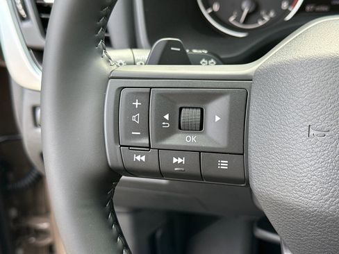 New 2025 Nissan Rogue SV w/ SV Premium Package image 26