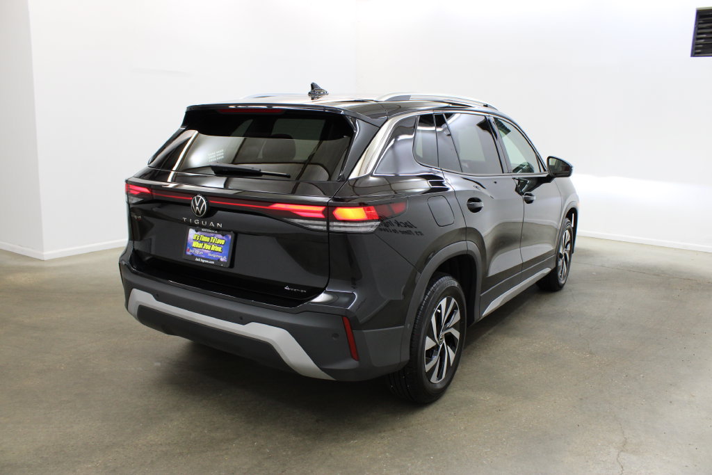 Certified 2026 Volkswagen Tiguan S AWD/4WD image 5