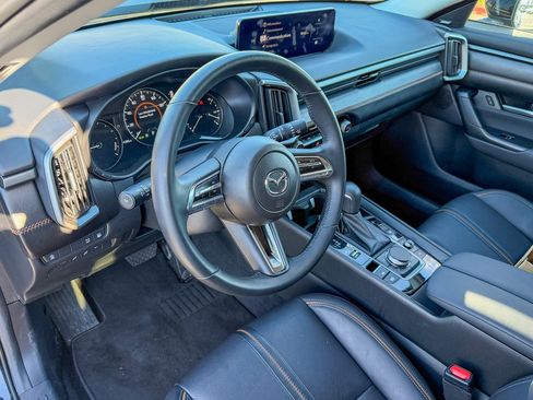 Used 2025 MAZDA CX-50 AWD 2.5 Hybrid w/ Premium Pkg image 10