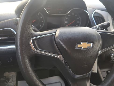 Used 2016 Chevrolet Cruze LS image 16
