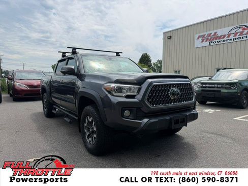 Used 2019 Toyota Tacoma TRD Off-Road AWD/4WD image 1