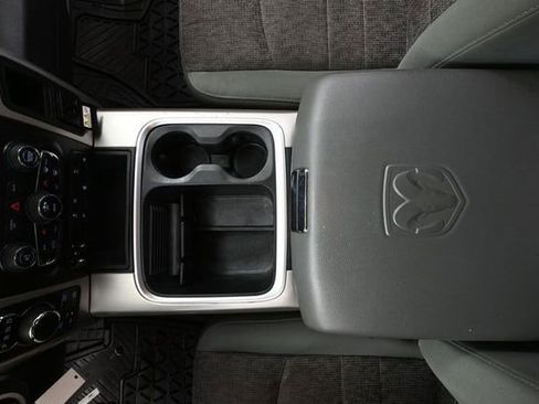 Used 2015 RAM 1500 Big Horn AWD/4WD image 32