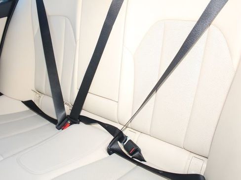 Certified 2023 BMW 330e xDrive w/ Convenience Package image 23