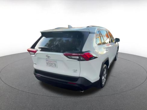 Used 2025 Toyota RAV4 XLE image 14