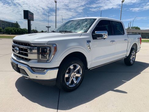 Used 2023 Ford F150 Lariat w/ Equipment Group 502A High AWD/4WD image 5