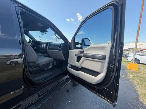 Used 2020 Ford F250 XLT AWD/4WD image 21