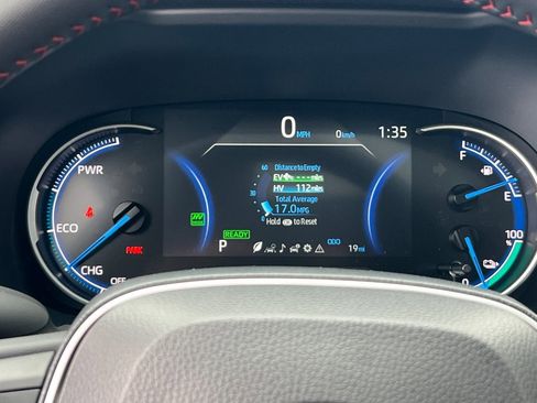 Certified 2025 Toyota RAV4 SE image 24