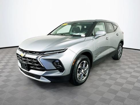 Used 2024 Chevrolet Blazer LT w/ Driver Confidence Package AWD/4WD image 5