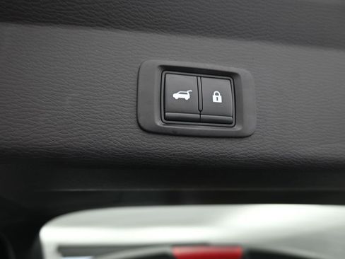 Used 2022 Mitsubishi Outlander SE image 44