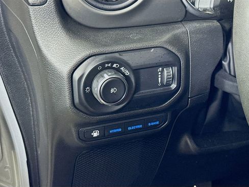 Used 2023 Jeep Wrangler Unlimited w/ Cold Weather Group AWD/4WD image 20