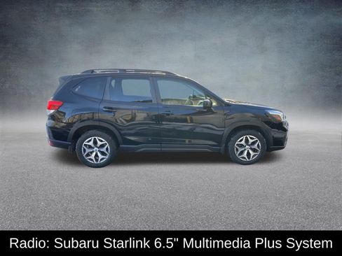 Used 2021 Subaru Forester Premium image 8