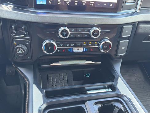 Used 2024 Ford F350 Platinum w/ Tremor Off-Road Package AWD/4WD image 25