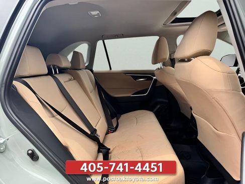 Used 2019 Toyota RAV4 XLE w/ Protection Package AWD/4WD image 18