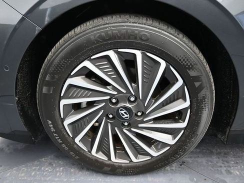 Used 2024 Hyundai Sonata Limited image 24