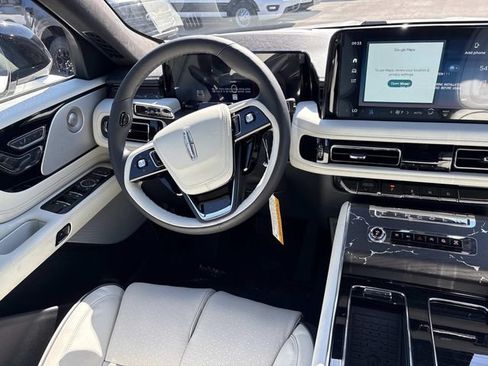 New 2026 Lincoln Aviator Black Label w/ Black Label Special Edition AWD/4WD image 14