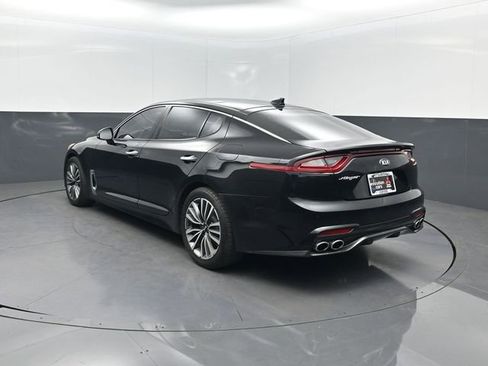 Used 2019 Kia Stinger RWD image 32