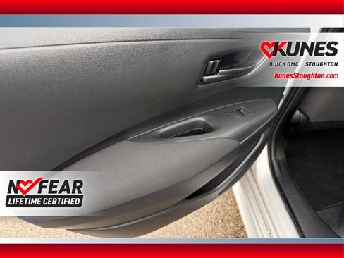 Used 2023 Toyota Corolla LE image 34