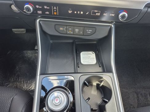 New 2026 Kia Carnival SX Prestige image 9