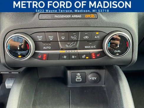 Used 2024 Ford Escape Active AWD/4WD image 18