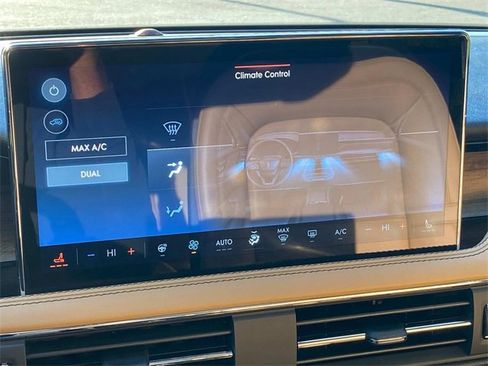 Certified 2023 Lincoln Corsair Reserve w/ Equipment Group 201A image 26