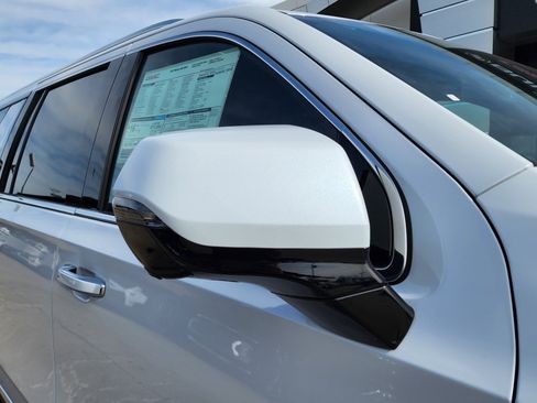 New 2026 GMC Yukon XL Denali w/ Sun & Power Step Package image 10