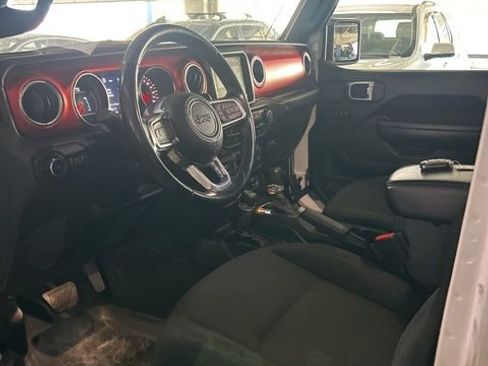 Used 2021 Jeep Wrangler Unlimited Rubicon image 8