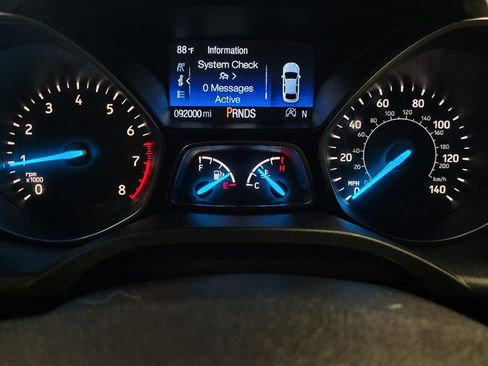 Used 2018 Ford Escape SE w/ SE Sync 3 Package AWD/4WD image 23