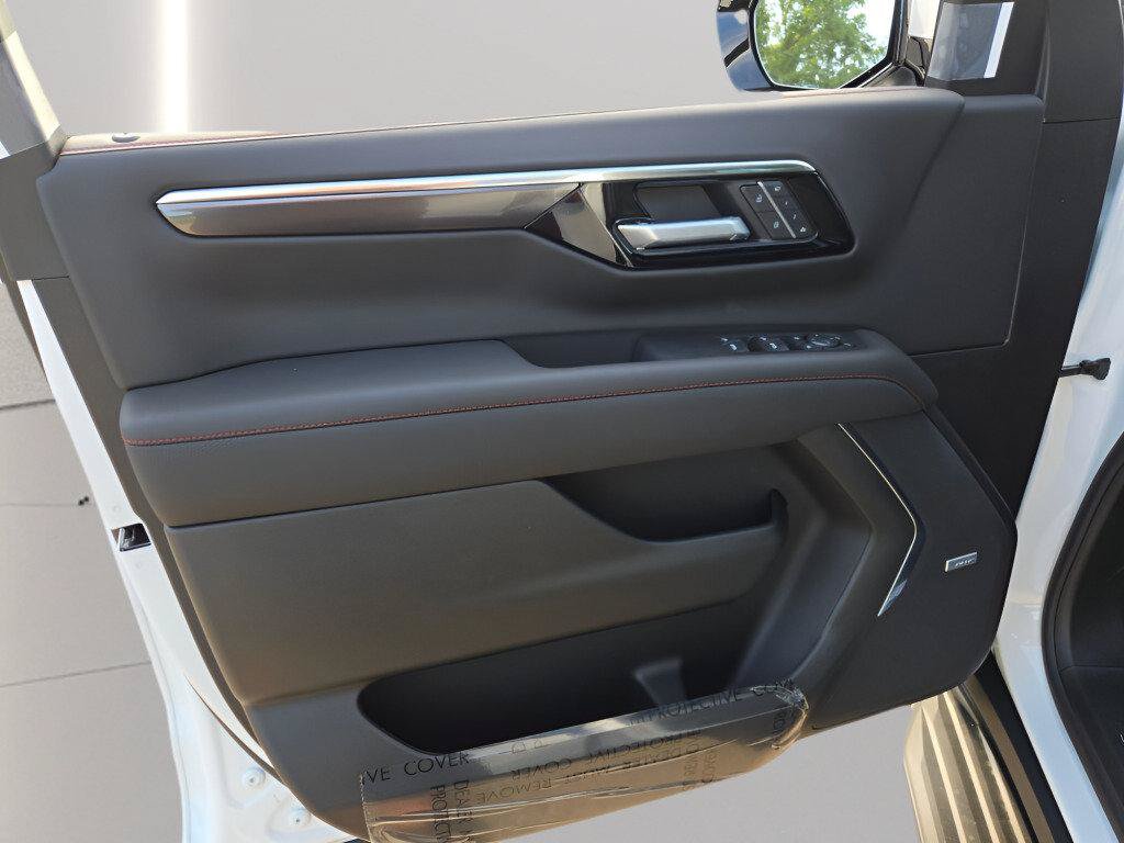 New 2026 Chevrolet Tahoe RST w/ Comfort Package AWD/4WD image 24