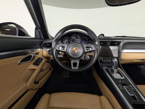 Used 2017 Porsche 911 Carrera RWD image 20