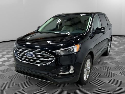 Certified 2024 Ford Edge Titanium AWD/4WD image 1