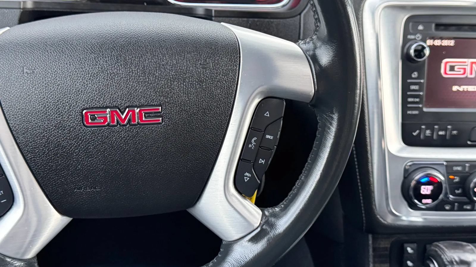 Used 2015 GMC Acadia SLT w/ Premium Edition FWD image 30