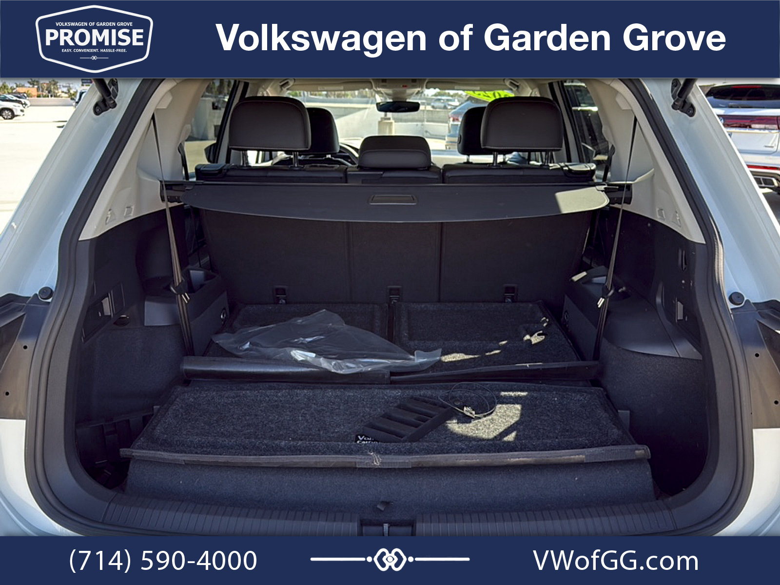 Used 2023 Volkswagen Tiguan SE FWD image 11