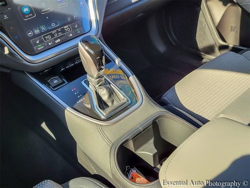 Certified 2025 Subaru Outback Premium w/ Popular Package #1A image 22