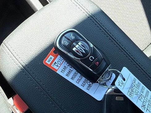Used 2024 Buick Encore GX Preferred w/ Comfort Package AWD/4WD image 37