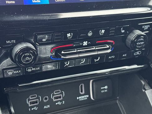 Used 2023 Jeep Grand Cherokee Trailhawk w/ Advanced Protech Group II image 20