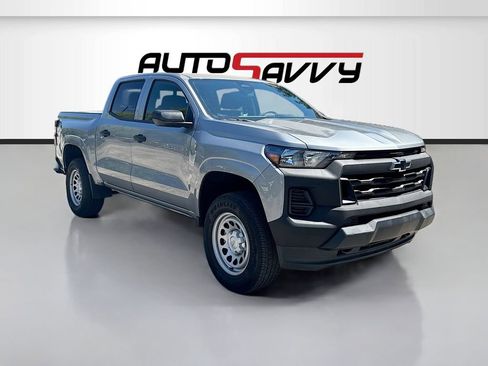 Used 2026 Chevrolet Colorado W/T AWD/4WD image 1